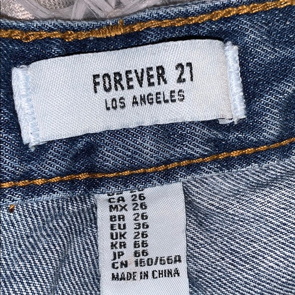 Forever 21 Pow Patch Denim Jean Shorts Size 26 - Picture 6 of 7